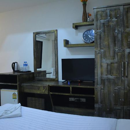 فندق Beachwalk Patong المظهر الخارجي الصورة