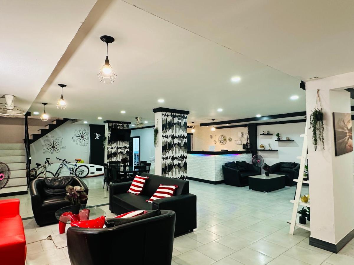 فندق Beachwalk Patong المظهر الخارجي الصورة