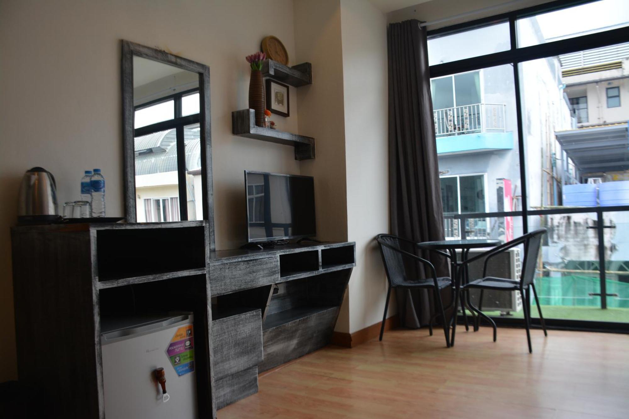 فندق Beachwalk Patong المظهر الخارجي الصورة